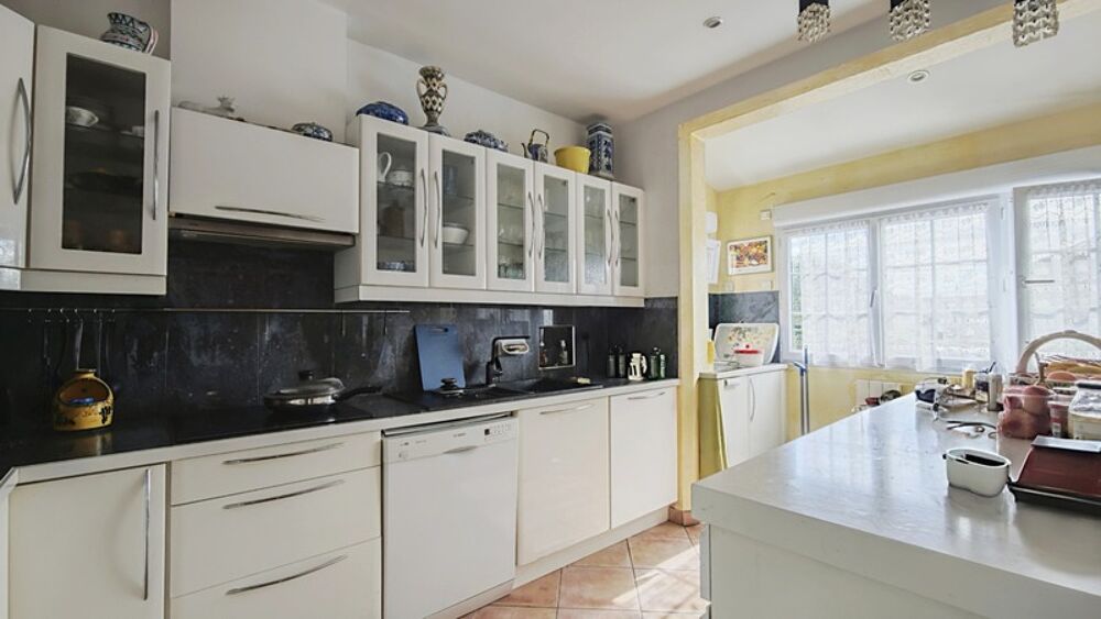 Vente Villa À Ouistreham Riva Bella – Villa familiale et élégante de 226 m² avec piscine intérieure, à 300 m de la plage Ouistreham