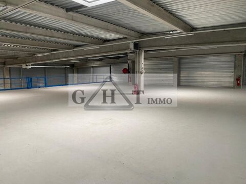   ENTREPOT 4606M² A LOUER CRETEIL ZAC EUROPARC 