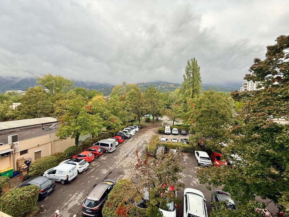 Location Appartement ? MEYLAN – STUDIO MEUBLÉ 18,37 m² – BELLE VUE – PARKING – TENNIS Meylan