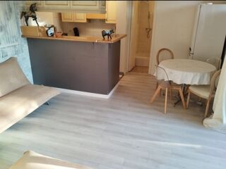  Appartement à louer 2 pièces 45 m²