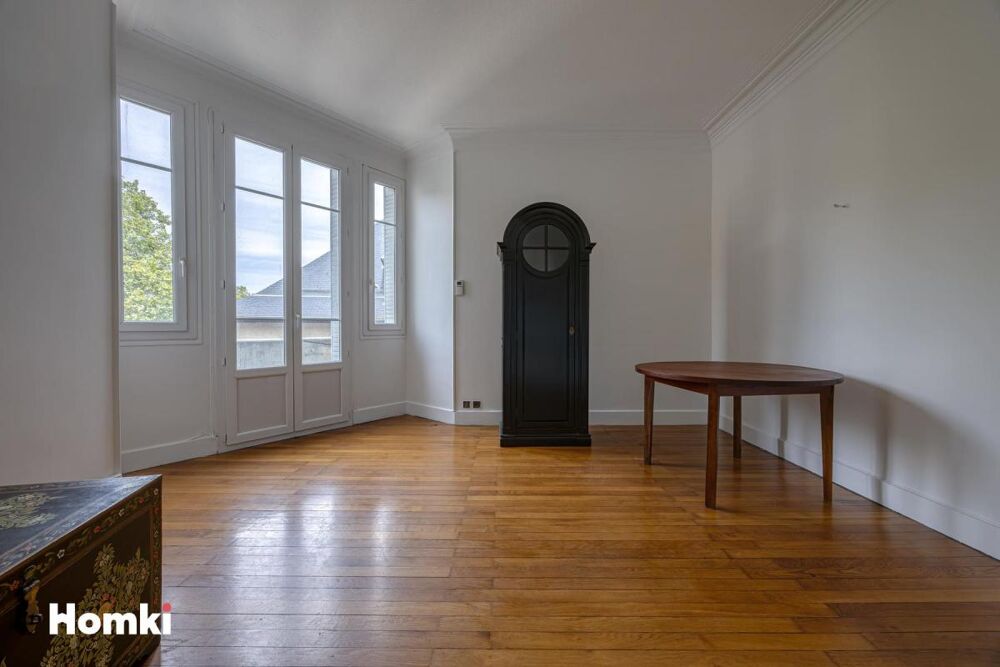 Vente Appartement Chambéry – T3 de caractère avec balcon, vue dégagée, cave et grenier, centre ville, quartier Carré Curial Chambery