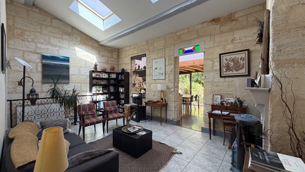Vente Maison Echoppe 3 chambres + bureau sur adorable jardin Bordeaux
