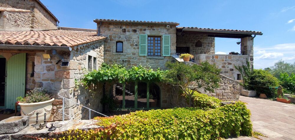 � vendre  Propri�t�/ch�teau Payzac (07230)