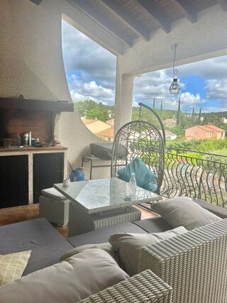  Maison à louer 5 pièces 147 m²