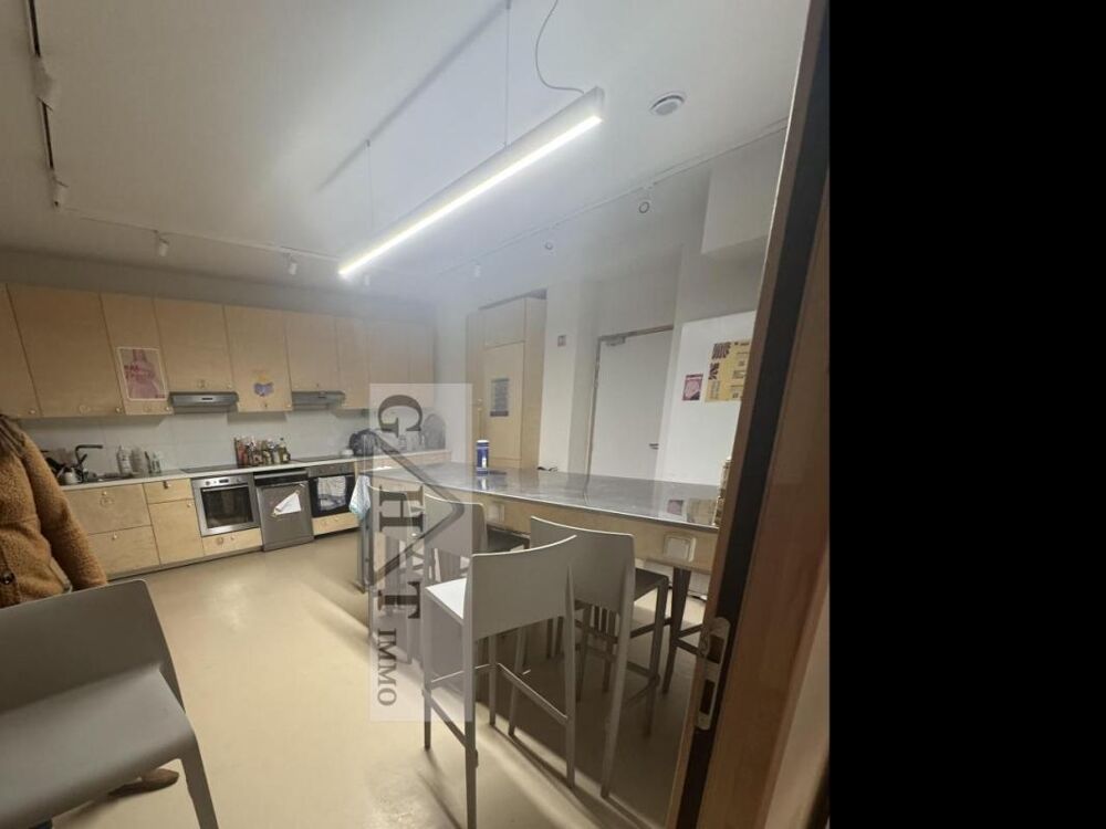   ENSEMBLE IMMOBILIER DE 1017M² SITUÉ PARIS 19 