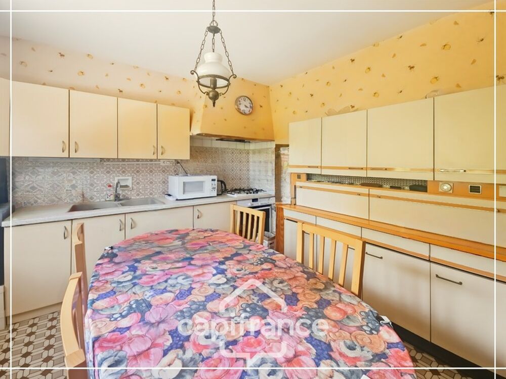 Maison avec sous-sol, 3 chambres, jardin, garage, accès de plain pied depuis la terrasse