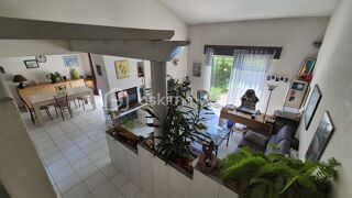  Maison à vendre 6 pièces 131 m²