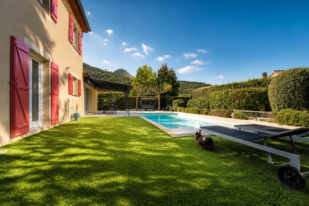 Vente Maison Maison de 6 pièces de 130 m² à Vallon-Pont-d'Arc Vallon pont d arc