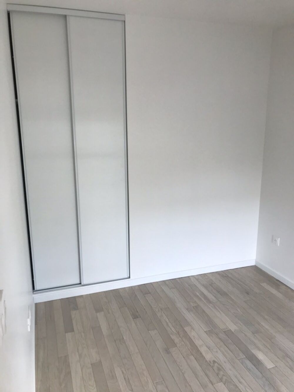 Location Appartement T1 avec balcon et parking à Rueil-Malmaison Rueil malmaison
