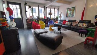  Maison à vendre 8 pièces 323 m²