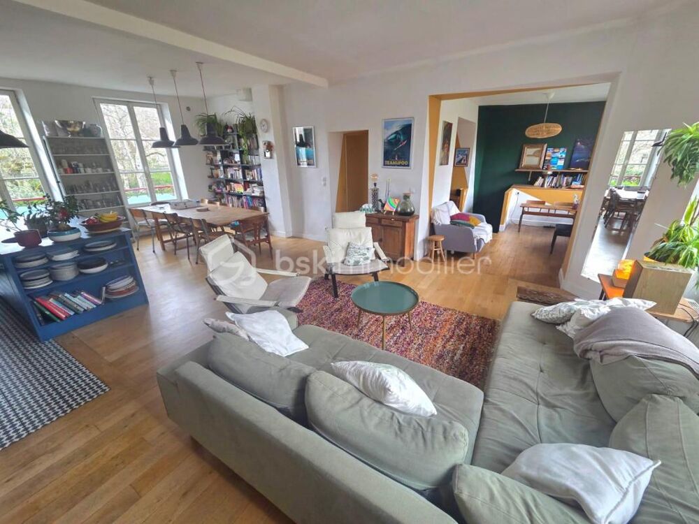 Vente Maison Demeure d'Exception de 325m² – Terrain 705 m² - Centre ville - Potentiel Locatif & Airbnb Haut de Gamme Saint pierre les nemours
