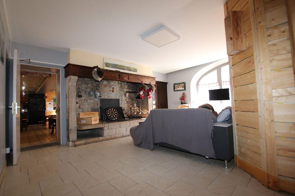 Vente Maison Hôtel Restaurant avec bar Licence IV - Vente murs et fonds - Axe A75 Severac d aveyron
