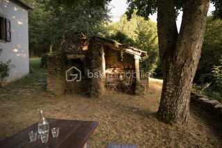  Proprit/chteau  vendre 8 pices 165 m