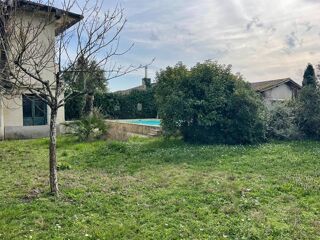  Maison à vendre 10 pièces 213 m²