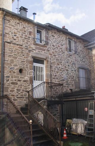  Immeuble � vendre 8 pi�ces 147 m�
