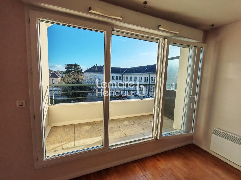 Location Appartement Appartement F4, 93.20 m²,Résidentiel, Parking & cave Dreux