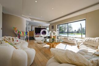  Maison � vendre 6 pi�ces 232 m�