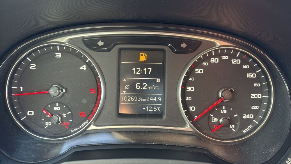 A1 I 1.6 TDI 90 Ambiente 2012 occasion 69960 Corbas