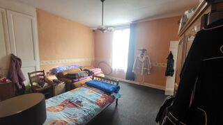  Maison  vendre 10 pices 150 m