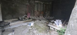  Immeuble  vendre 10 pices 110 m