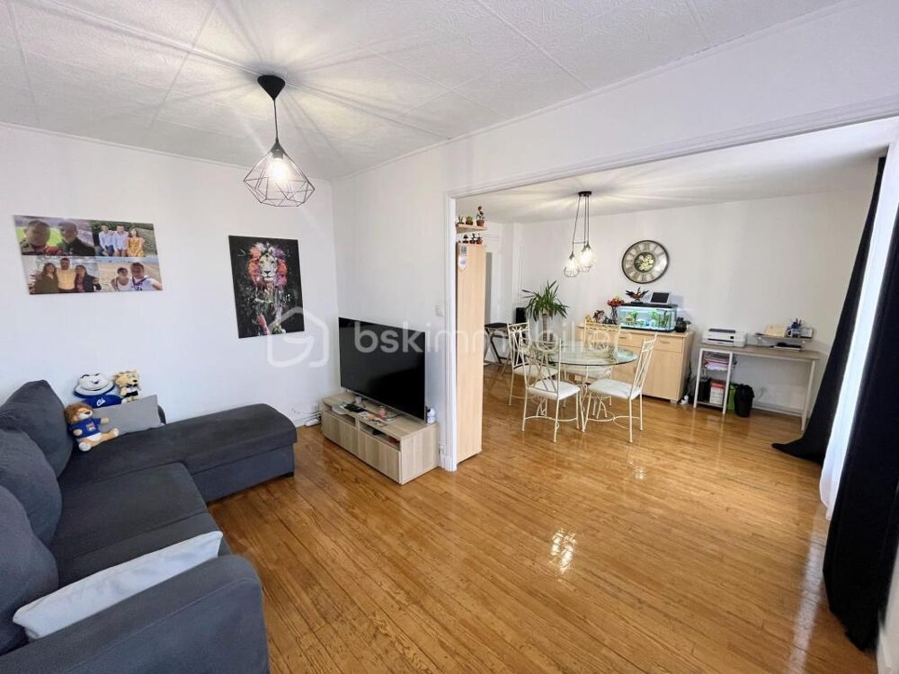 Appartement 4 pièces 61 m² · à Roanne · 61 m² · 60 000 €