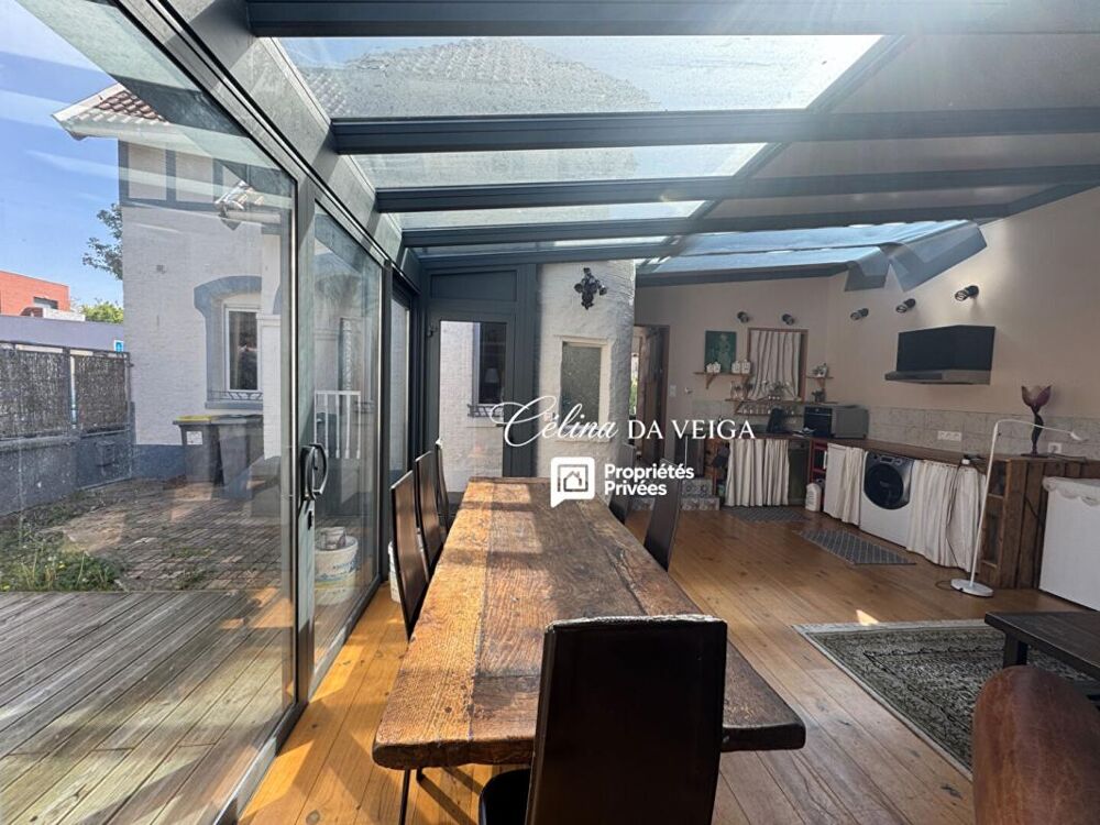 Maison individuelle à Lille, 4 chambres, 2 salle de bains , jardin + Garage secteur Eurasanté