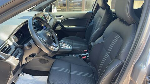 Captur II 1.6 E-Tech 145 Hybrid EDC Engineered - Entretien construc 2023 occasion 06600 Antibes