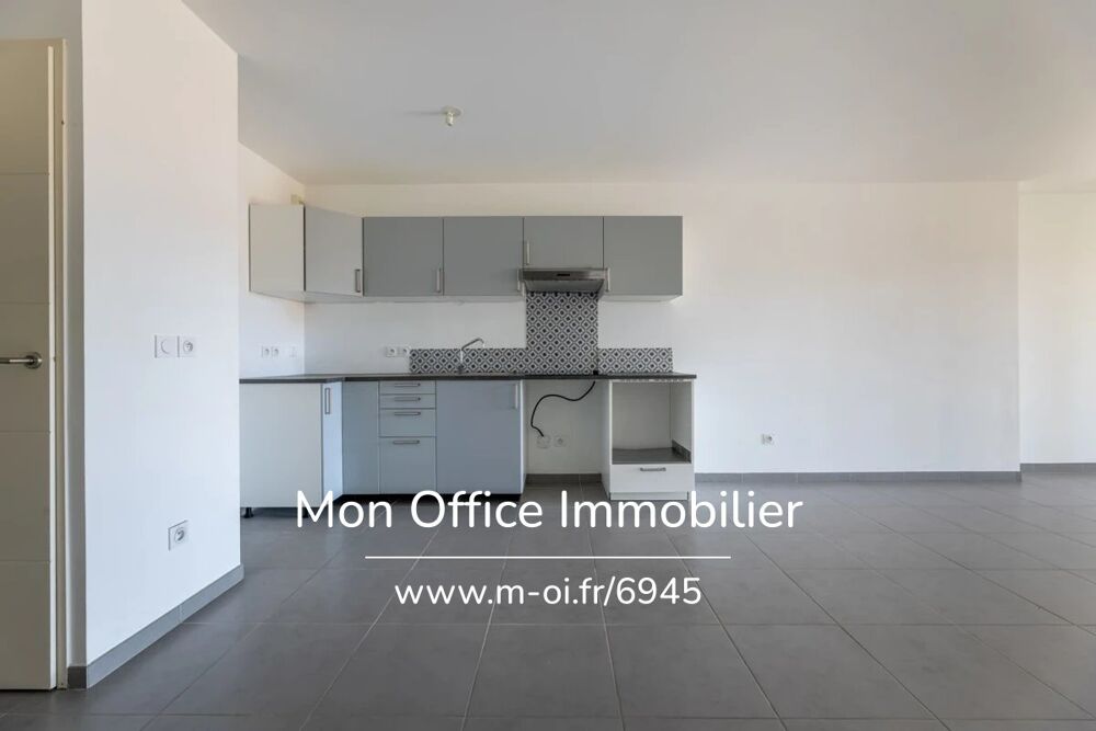 Vente Appartement Référence : 6945-CLA - Appartement 3 pièces avec terrasses et parking dans le 8e arrondissement de Marseille Marseille 8