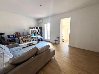  Immeuble � vendre 8 pi�ces 186 m�