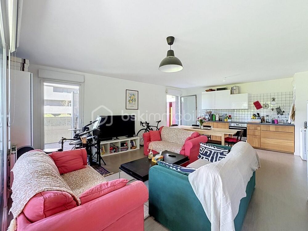 Vente Appartement Rare sur le secteur : 4 pièces de 83 m² avec terrasse plein sud de 35 m² et parking Bagneux