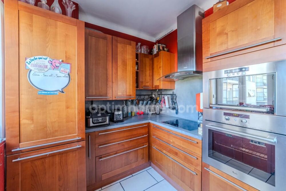69004 Lyon  appartement lumineux - 4 pièces - 2 chambres - toit-terrasse -proximité commodités  15 minutes du parc de la Tête