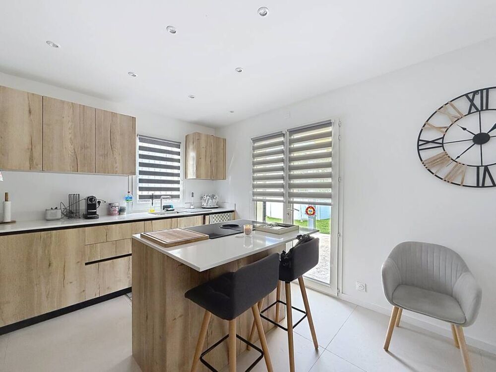 Vente Maison LES ESTERETS DU LAC_ Maison rénovée de 95 m² – 4 pièces – 3 chambres – Terrain 1 180 m² avec piscine hors sol Montauroux