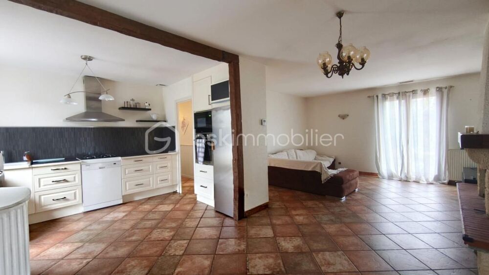 Vente Maison À vendre, maison de plain-pied en parfait état à Ardiège Ardiege
