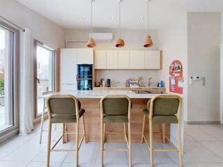  Appartement � vendre 4 pi�ces 93 m�