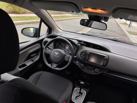 Yaris III 1.5 VVT-i 100 Hybrid E-CVT Dynamic - Automatique 2019 occasion 33000 Bordeaux