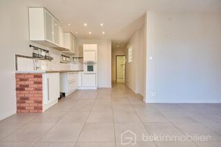  Duplex/triplex � vendre 4 pi�ces 85 m�