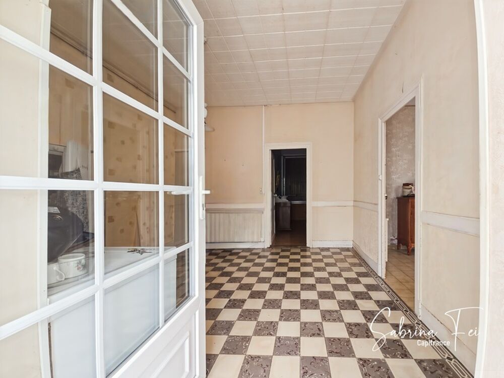 Vente Maison PLAIN-PIED CHARRON– PARCELLE D'ENVIRON 1500 M² – FORT POTENTIEL Charron