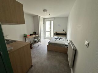  Appartement à louer 1 pièce 18 m²
