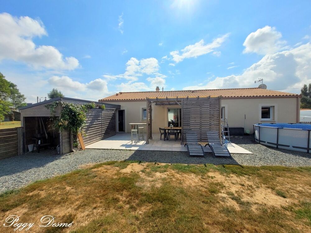 Maison à vendre 5 pièces MONCOUTANT (79) - Maison plain-pied 100 m2 habitables + Pièce attenante de 29 m2