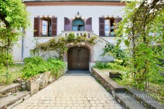  Maison  vendre 8 pices 150 m