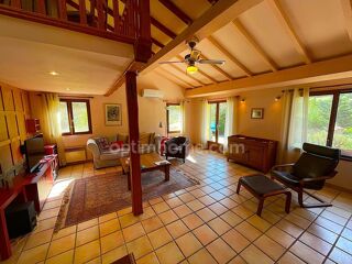  Villa � vendre 6 pi�ces 213 m�