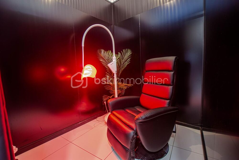   ? OPPORTUNIT EXCEPTIONNELLE  SALON ESTHTIQUE HAUT DE GAMME  PARIS ? 