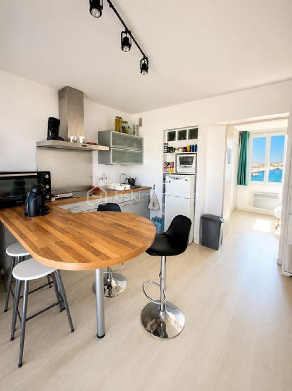L'art de vivre au fil de l'eau ! Magnifique appartement avec terrasse !