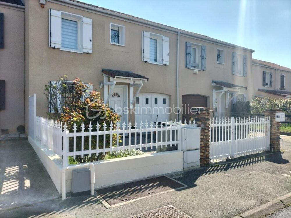 Dugny  Maison 3 chambres avec jardin et garage  77 m² habitables
