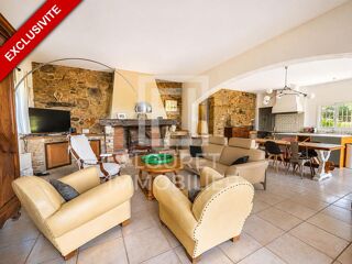  Maison à vendre 8 pièces 230 m²