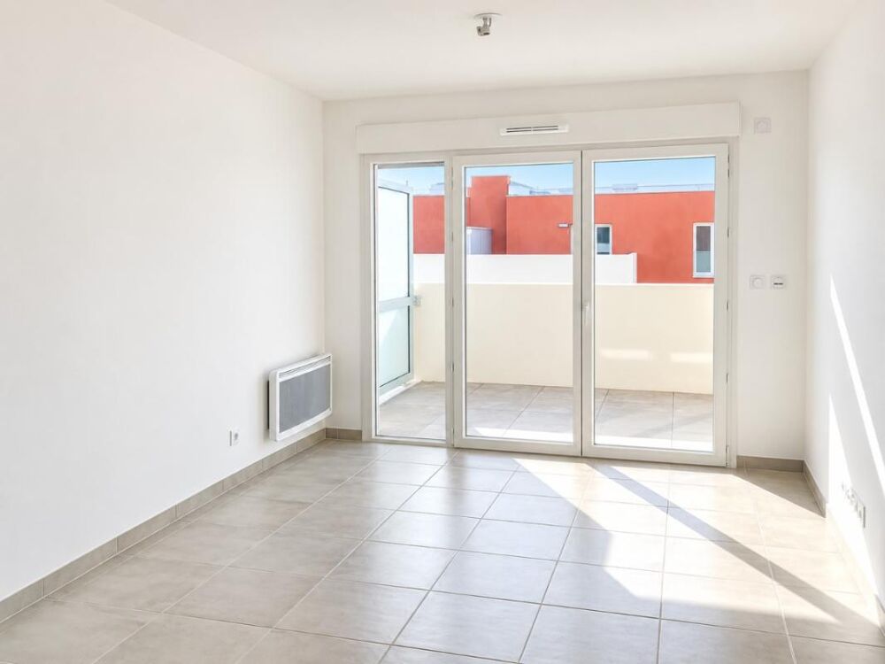 Location Appartement Magnifique T3 parkings et balcon au LAVANDOU Le lavandou