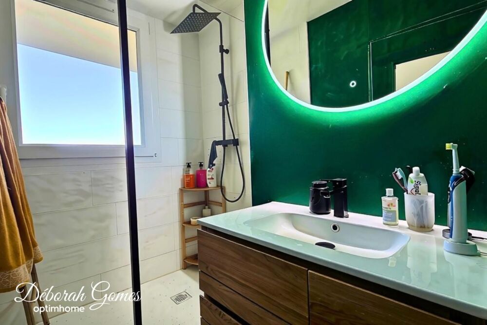 Vente Appartement Appartement T3 lumineux au dernier étage – Billère Billere
