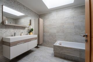  Maison à vendre 6 pièces 240 m²