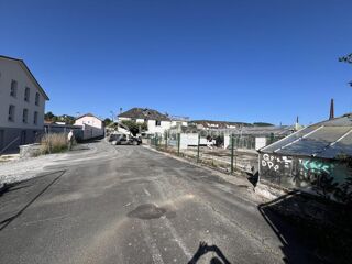  Immeuble � vendre 11 pi�ces 300 m�