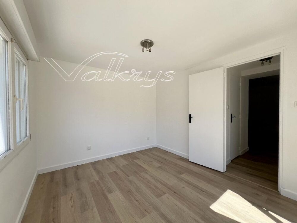 Vente Appartement T2 idéal refait à neuf gare Quimper au calme vue dégagée 35m2 Quimper